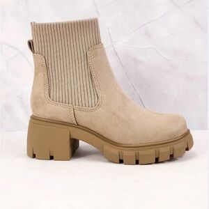 Soda Tan Ankle Boots with Chunky Sole